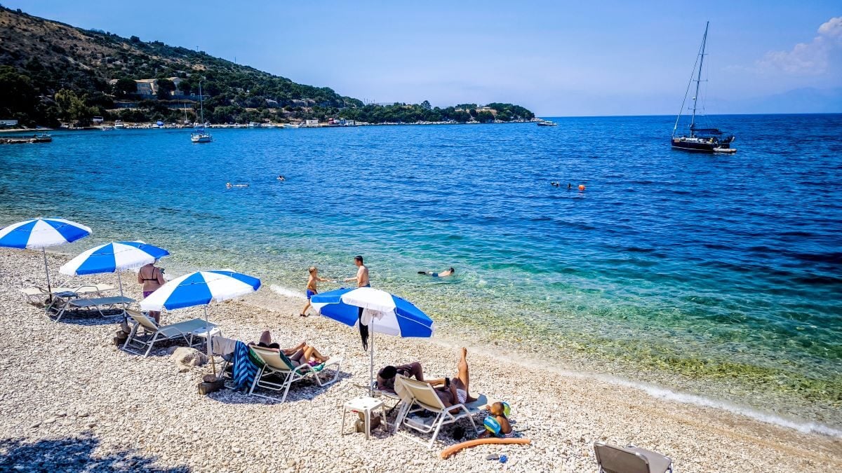 Καιρός – Θοδωρής Κολυδάς: Ζέστη με αρκετά υψηλές θερμοκρασίες, «μαλακώνει» το θερμό σενάριο προς το τέλος Αυγούστου 1 Καιρός – Θοδωρής Κολυδάς: Ζέστη με αρκετά υψηλές θερμοκρασίες, «μαλακώνει» το θερμό σενάριο προς το τέλος Αυγούστου