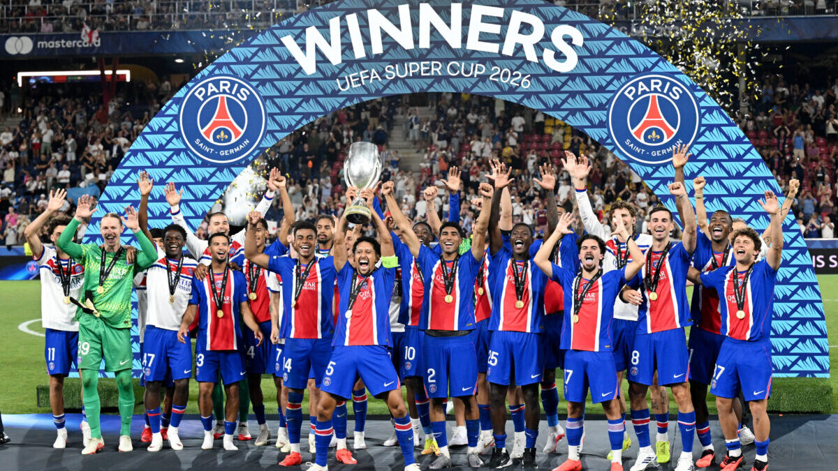 Παρί Σεν Ζερμέν – Άστον Βίλα: Η απονομή του Super Cup στους Παριζιάνους 1 Παρί Σεν Ζερμέν – Άστον Βίλα: Η απονομή του Super Cup στους Παριζιάνους
