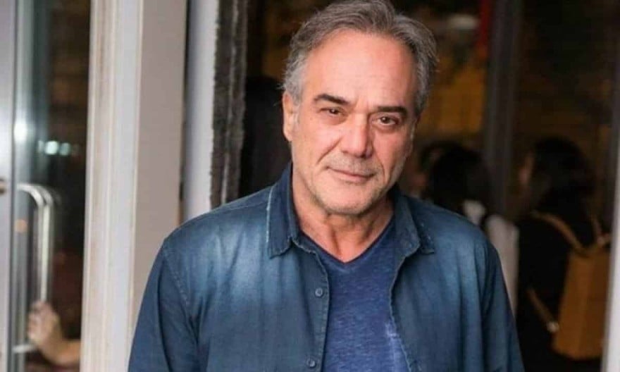 Παύλος Ευαγγελόπουλος: Πώς είναι σήμερα στα 64 του – Σε απίστευτη φόρμα 11 Παύλος Ευαγγελόπουλος Χαιρέτα μου τον Πλάτανο
