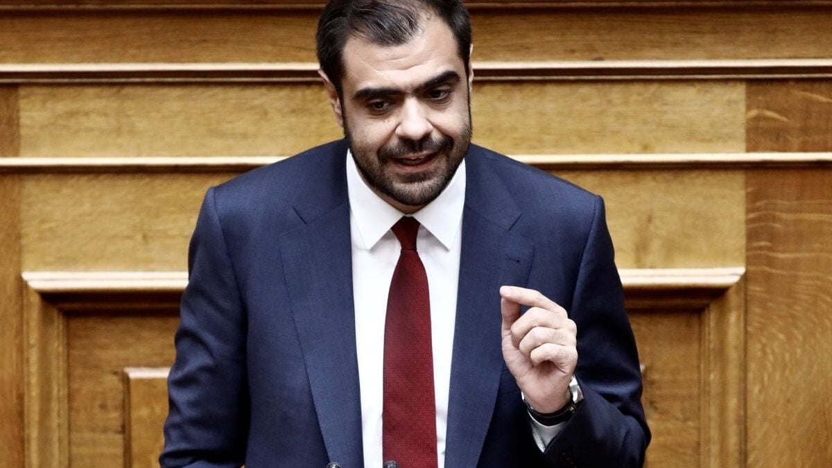 Μαρινάκης κατά Τσίπρα: «Η συλλογική μνήμη δεν σβήνει τόσο εύκολα όσο εκείνος πιστεύει» 1 Μαρινάκης κατά Τσίπρα: «Η συλλογική μνήμη δεν σβήνει τόσο εύκολα όσο εκείνος πιστεύει»