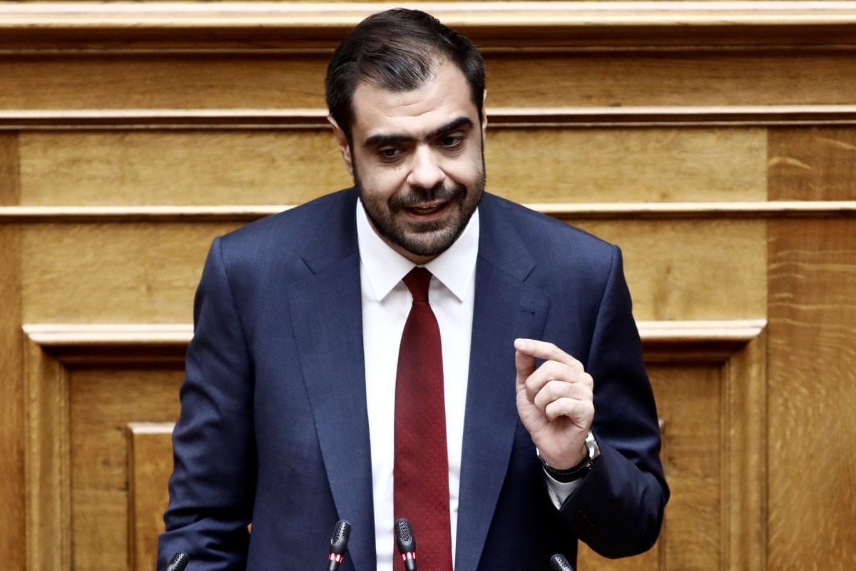 Μαρινάκης κατά Τσίπρα: «Η συλλογική μνήμη δεν σβήνει τόσο εύκολα όσο εκείνος πιστεύει»