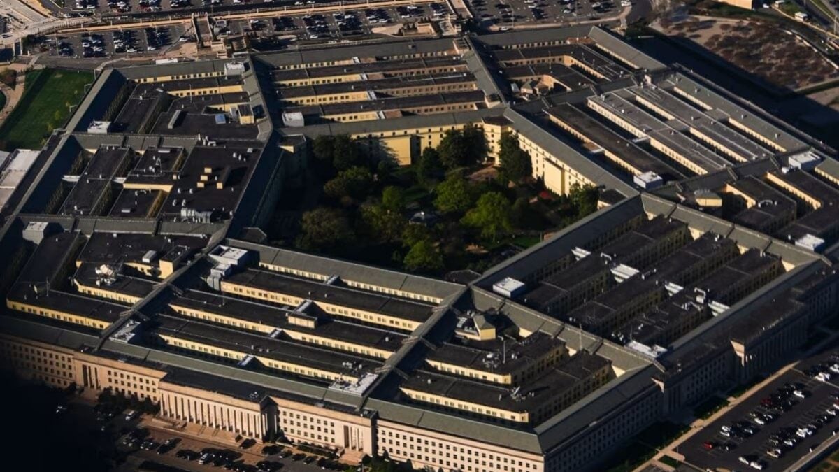 ΗΠΑ: Η CENTCOM ζητεί από στρατιωτικούς αναλυτές «δημιουργικές και αντισυμβατικές» ιδέες για να τιμωρήσει το Ιράν