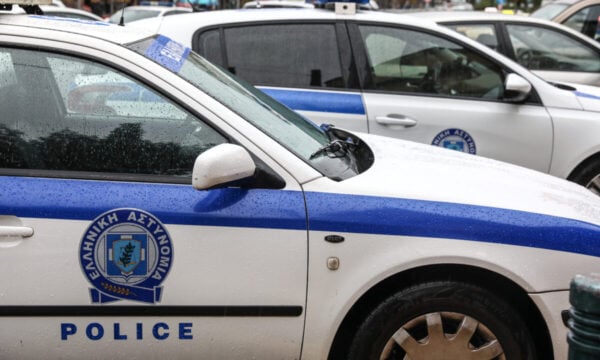 Συνελήφθη ειδικός φρουρός για σεξουαλική παρενόχληση 16χρονης: Είχε πάει να παραλάβει την ταυτότητά της και την ακολούθησε