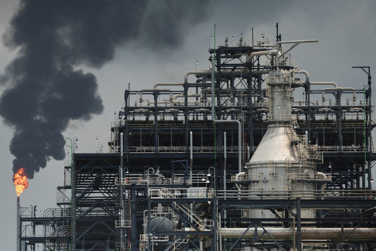 Πετρέλαιο: Κάτω από τα 80 δολάρια το Brent εν μέσω προσδοκιών για συμφωνία ΗΠΑ και Ιράν