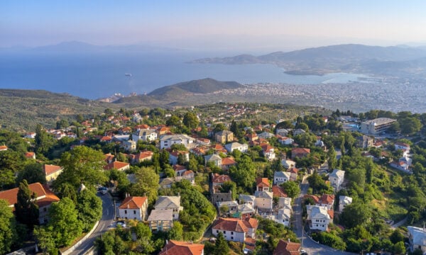 Χριστούγεννα 2026: Φθηνές διακοπές με vouchers