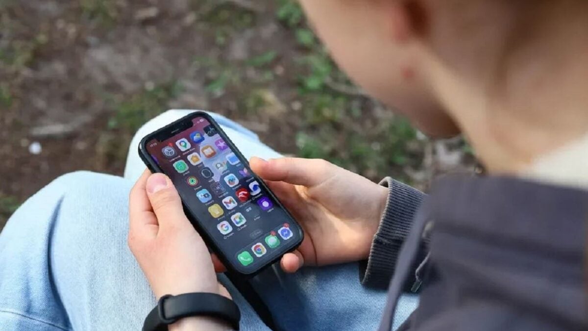 Πολωνία: Έως 5 χρόνια φυλακή για patostreaming, βίντεο με ξυλοδαρμούς, εξευτελισμούς και κακοποίηση ζώων 1 Πολωνία: Έως 5 χρόνια φυλακή για patostreaming, βίντεο με ξυλοδαρμούς, εξευτελισμούς και κακοποίηση ζώων