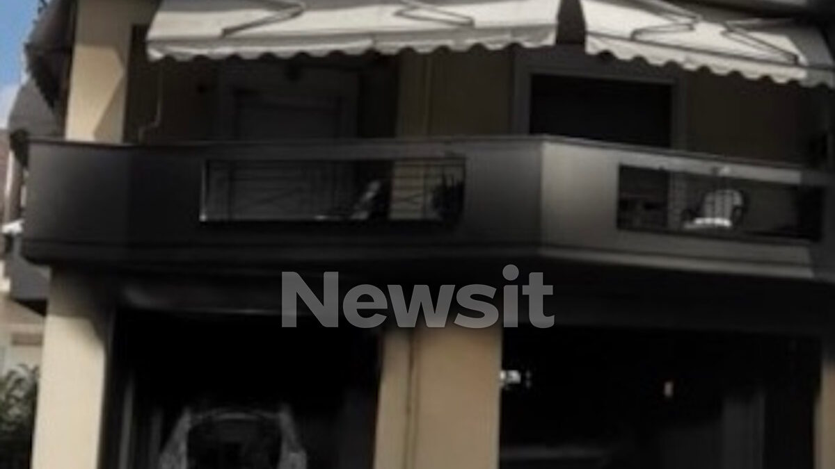 Θεσσαλονίκη: Αυτοκίνητο αντιδημάρχου τυλίχτηκε στις φλόγες στην Πολίχνη - Εξετάζεται το ενδεχόμενο εμπρησμού 4 Θεσσαλονίκη: Αυτοκίνητο αντιδημάρχου τυλίχτηκε στις φλόγες στην Πολίχνη – Εξετάζεται το ενδεχόμενο εμπρησμού