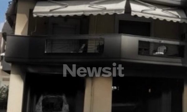 Θεσσαλονίκη: Αυτοκίνητο αντιδημάρχου τυλίχτηκε στις φλόγες στην Πολίχνη – Εξετάζεται το ενδεχόμενο εμπρησμού