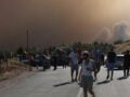 Πώς η Πυροσβεστική διέσωσε ανθρώπινες ζωές από την καταστροφική φωτιά στην Αττικοβοιωτία – Πάνω από 250 άτομα απομακρύνθηκαν διά θαλάσσης