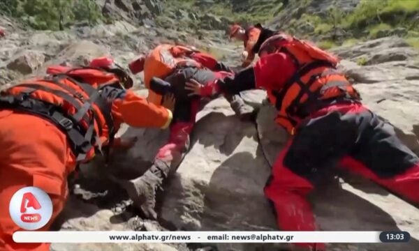 Aνείπωτη τραγωδία στο Νεπάλ: 640 νεκροί, 2.500 αγνοούμενοι