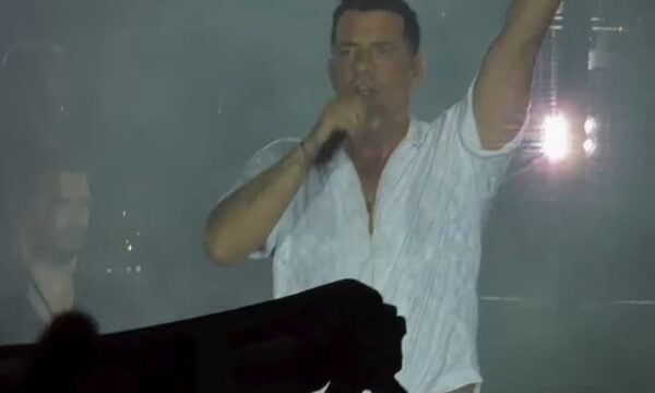 Θοδωρής Φέρρης – «Είπες» στη μεγάλη συναυλία της Θεσσαλονίκης