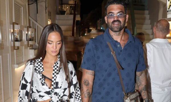 Δημήτρης Αλεξάνδρου: Έκπληξη στη Ρία Ελληνίδου σε πολυτελές ξενοδοχείο στη Ζάκυνθο (Φωτογραφίες)
