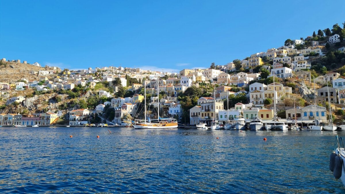 Ειδικό Χωροταξικό για τον Τουρισμό: Νέοι κανόνες για ξενοδοχεία, νησιά και Airbnb στις επενδύσεις 1 Ειδικό Χωροταξικό για τον Τουρισμό: Νέοι κανόνες για ξενοδοχεία, νησιά και Airbnb στις επενδύσεις