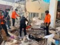 Τραγωδία στην Ινδονησία μετά τα 7,7 Ρίχτερ: Τουλάχιστον 20 νεκροί, εκατοντάδες τραυματίες, ανυπολόγιστες ζημιές – ΦΩΤΟ και ΒΙΝΤΕΟ