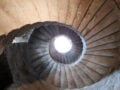 Αυτός είναι ο λόγος που οι σκάλες στα κάστρα είναι σχεδόν πάντα στριφογυριστές