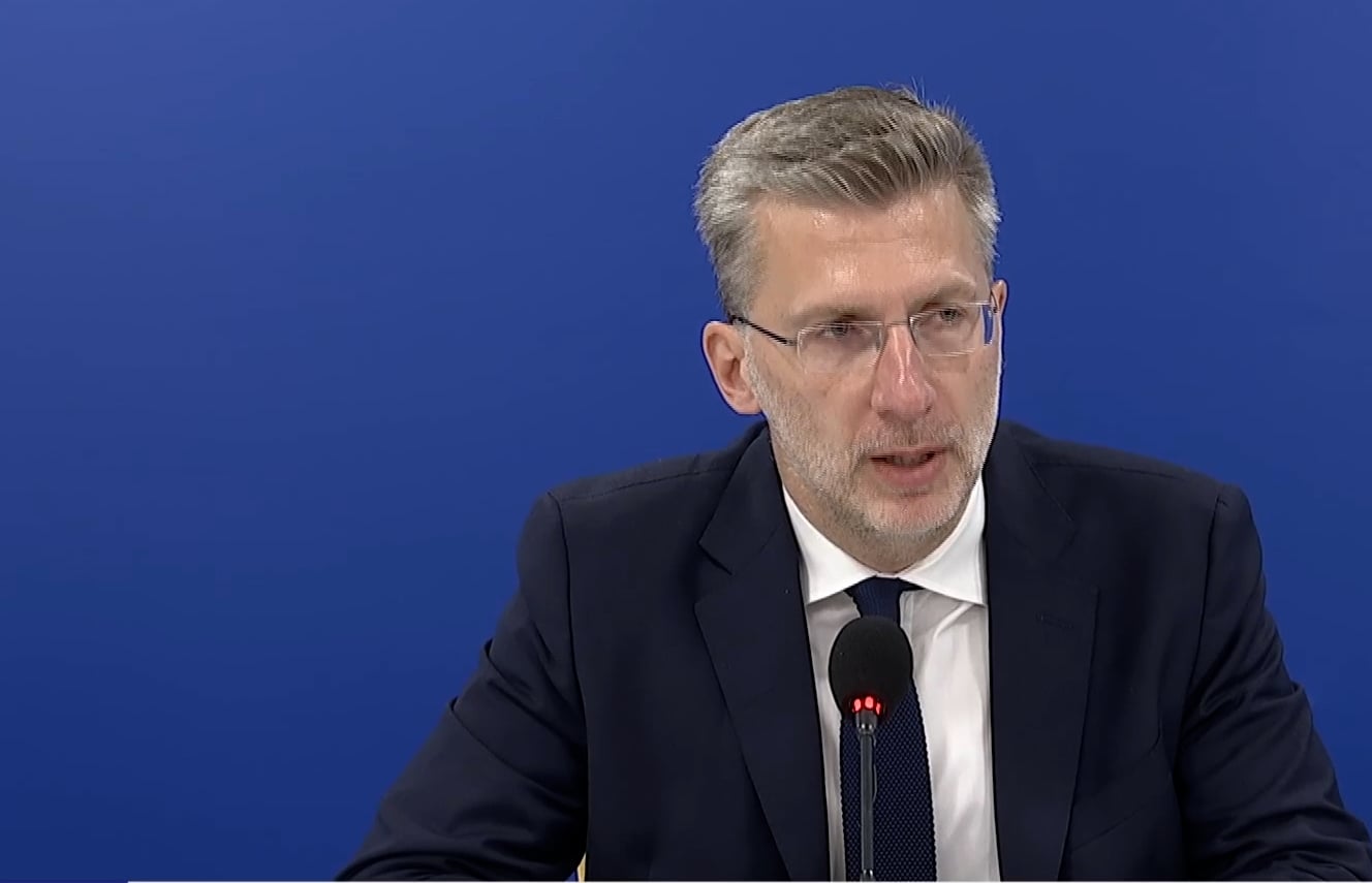 Σκέρτσος προς ΠΑΣΟΚ για την έκθεση του ΟΟΣΑ: Να αποφεύγετε τις αναλύσεις της παραλίας