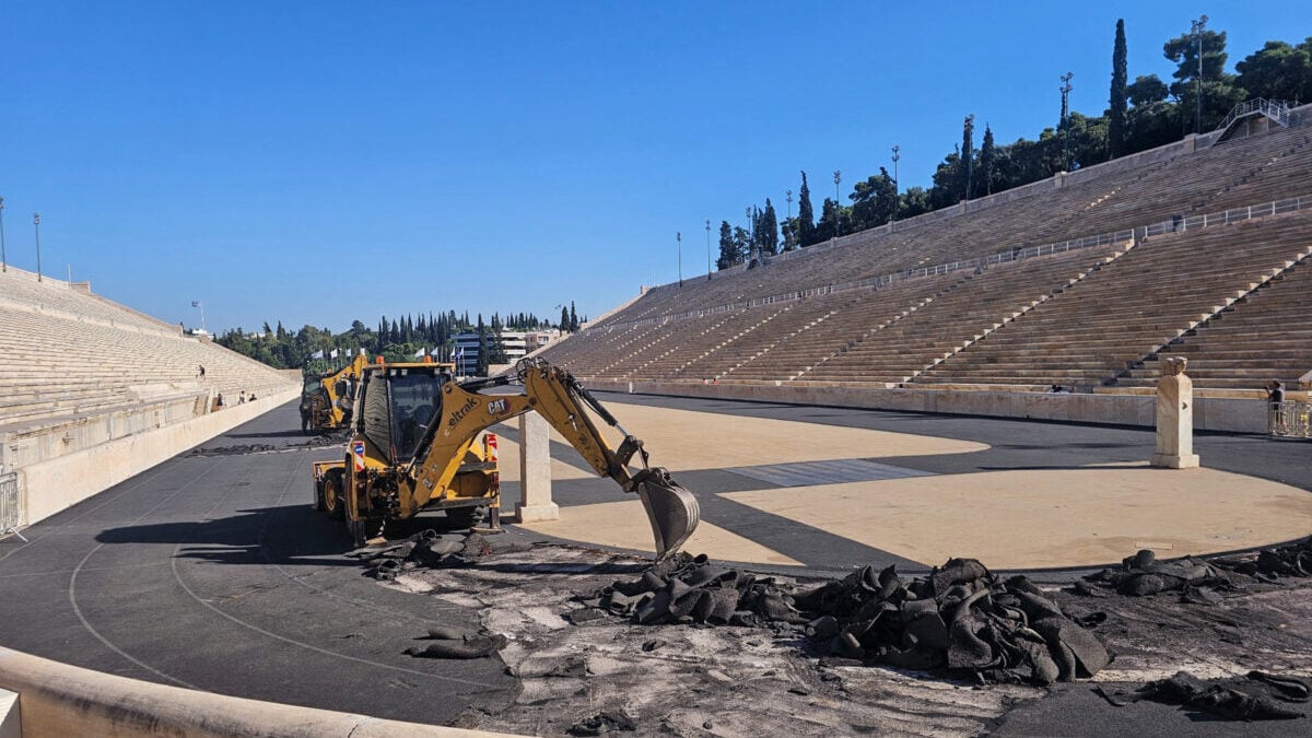 Παναθηναϊκό Στάδιο: Ξεκινά ο καθαρισμός των μαρμάρων με τη στήριξη του Βαγγέλη Μαρινάκη 1 Παναθηναϊκό Στάδιο: Ξεκινά ο καθαρισμός των μαρμάρων με τη στήριξη του Βαγγέλη Μαρινάκη