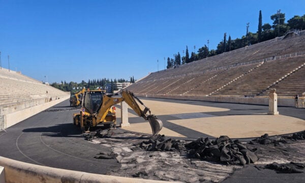 Παναθηναϊκό Στάδιο: Ξεκινά ο καθαρισμός των μαρμάρων με τη στήριξη του Βαγγέλη Μαρινάκη