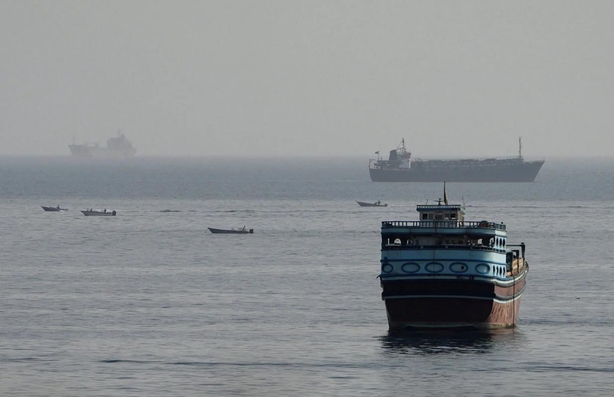 Ιράν και Ομάν σε διπλωματικές διαπραγματεύσεις για τα Στενά του Ορμούζ με ανοιχτό το ενδεχόμενο πιθανής συμφωνίας