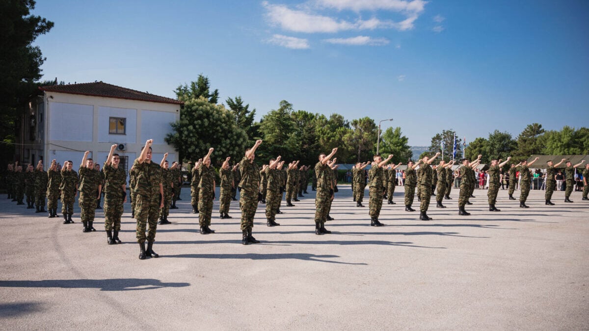 Στρατιωτική θητεία 9 μηνών για όσους καταταγούν χωρίς αναβολή 1 Στρατιωτική θητεία 9 μηνών για όσους καταταγούν χωρίς αναβολή