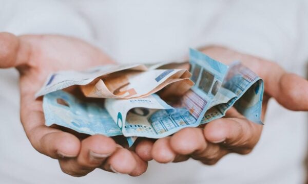 Σύνταξη έως και 10 χρόνια νωρίτερα: ποιοι δικαιούνται