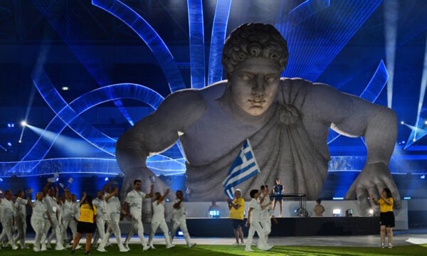 Τελετή Έναρξης Μεσογειακών Αγώνων: Η εντυπωσιακή είσοδος της ελληνικής αποστολής στην τελετή έναρξης