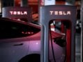 Tesla: Μετρά ήδη 8 χρόνια στην Ελλάδα – Τα μεγέθη του 2025