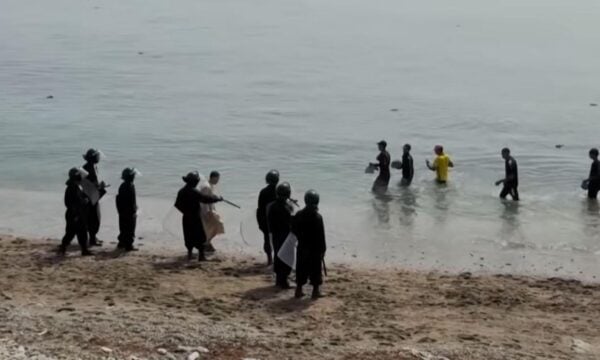 Συνεχίζονται οι έρευνες για νεκρούς στη θαλάσσια περιοχή της Θέουτα