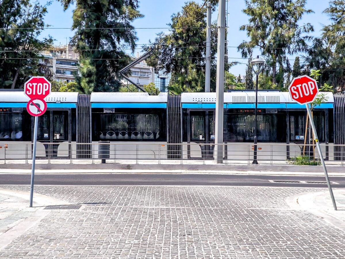 Τραμ: Τι αλλάζει από τις 7 Σεπτεμβρίου – Πιο συχνά δρομολόγια και επιπλέον συρμοί στις ώρες αιχμής