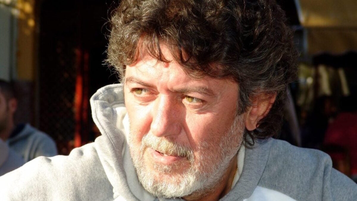 Πέθανε ο δημοσιογράφος Σωτήρης Τριανταφυλλόπουλος, αδελφός του Μάκη Τριανταφυλλόπουλου 1 Πέθανε ο δημοσιογράφος Σωτήρης Τριανταφυλλόπουλος, αδελφός του Μάκη Τριανταφυλλόπουλου