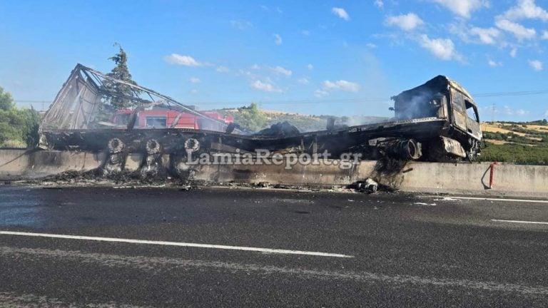 Φθιώτιδα: Ένας νεκρός σε τροχαίο με 2 φορτηγά – Το ένα τυλίχτηκε στις φλόγες 13 Φθιώτιδα: Ένας νεκρός σε τροχαίο με 2 φορτηγά – Το ένα τυλίχτηκε στις φλόγες