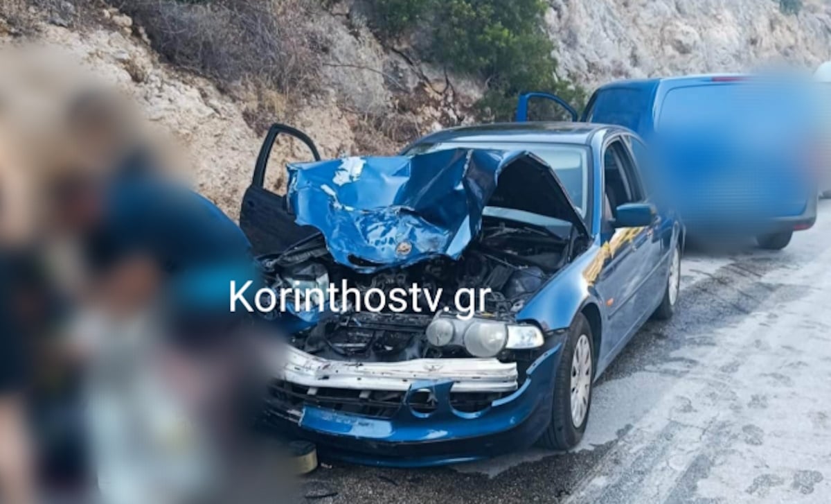 Σοβαρό τροχαίο στην Κόρινθο: Βαριά τραυματίστηκε άνδρας πίσω από το αυτοκίνητό του