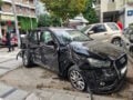 Τροχαίο στη Θεσσαλονίκη: Δύο αυτοκίνητα συγκρούστηκαν και έπεσαν πάνω σε άλλα 6 – Στο νοσοκομείο 2 τραυματίες