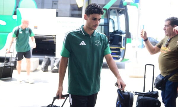 Παναθηναϊκός: Η πράσινη αποστολή αναχώρησε για Σόφια με Τσάπρα και Κάνγκουα