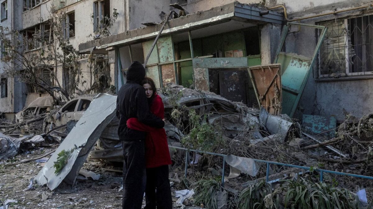 Ουκρανία: Τουλάχιστον 9 νεκροί από ρωσικές επιθέσεις στο Κίεβο και τη Ζαπορίζια 1 Ουκρανία: Τουλάχιστον 9 νεκροί από ρωσικές επιθέσεις στο Κίεβο και τη Ζαπορίζια