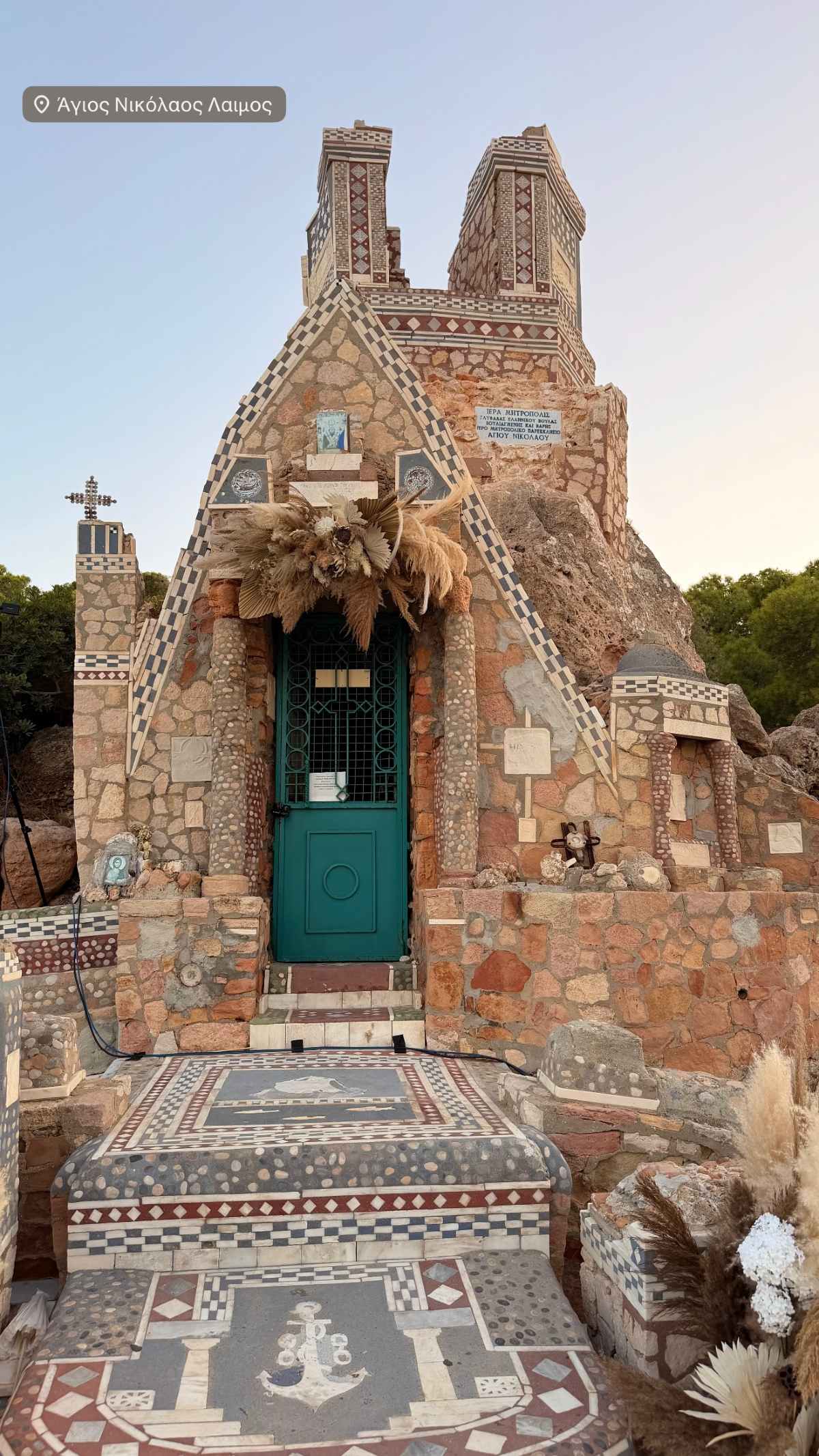 Βαλέρια Χοψονίδου – Αντώνης Βλωτιδέλλης: Βάφτισαν τον γιο τους στη Βουλιαγμένη, η εμφάνιση της Ολυμπίας και οι καλεσμένοι 13 Χοψονίδου βάφτιση