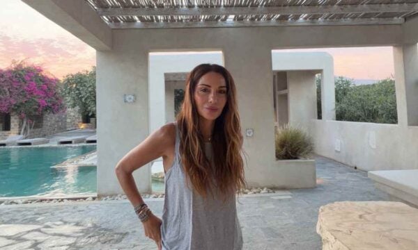 Δέσποινα Βανδή: Ποζάρει με τον 18χρονο γιο της, Γιώργο – Η σπάνια φωτογραφία στο Ινσταγραμ