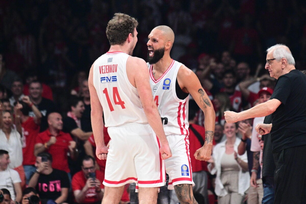 Euroleague: Η σεζόν των Βεζένκοφ και Φουρνιέ με τον Ολυμπιακό, «Μία χρονιά, δύο MVPs»