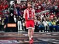 Ο Τόμας Γουόκαπ κατήγγειλε το συμβόλαιό του με τον Ολυμπιακό: «Αναίτια κίνηση, δεσμεύεται έως το 2027» απαντά η ΚΑΕ