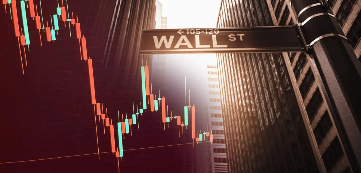 Wall Street: Βουτιά των βασικών δεικτών λόγω ομολόγων και Μέσης Ανατολής