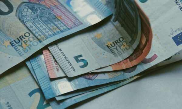 ΥΠΕΘΟΟ – ΑΑΔΕ: 12 εκατ. ευρώ για 81.000 παιδιά που γεννήθηκαν το 2025 και το 2026