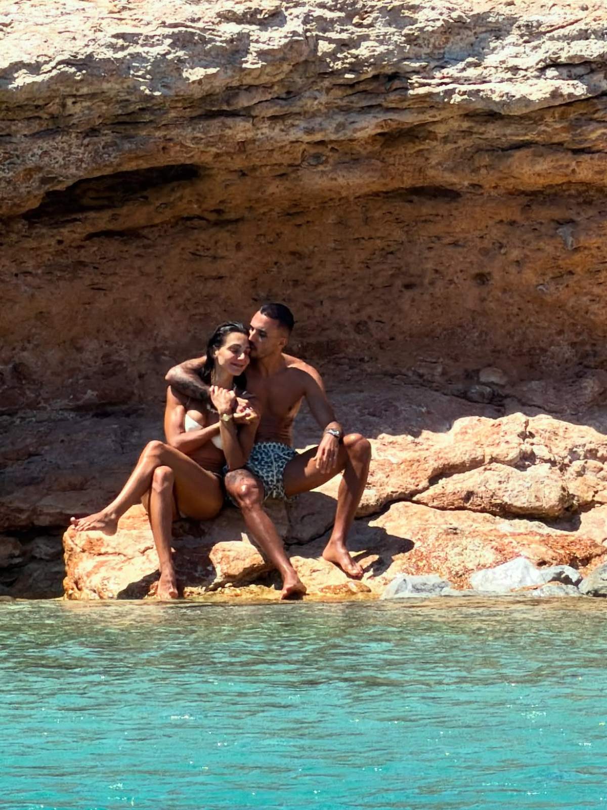 Νέος έρωτας στην ελληνική showbiz: Πρώην παίκτρια του Survivor σε σχέση με γνωστό ποδοσφαιριστή (Φωτογραφίες) 9 Μαυρίδη Νικολέτα