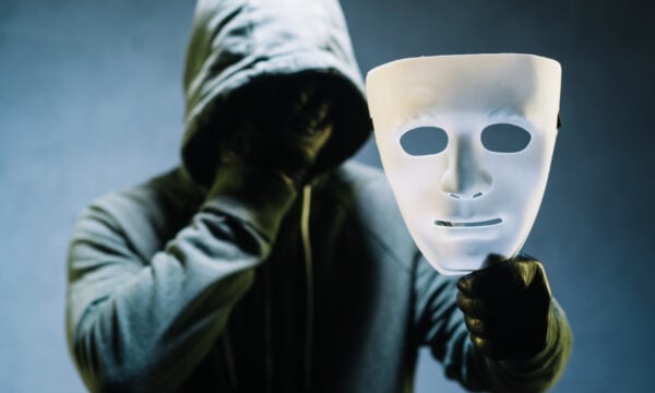 Ρώσος κατάσκοπος συνελήφθη στη Ρουμανία: Φωτογράφιζε στρατιωτικούς στόχους