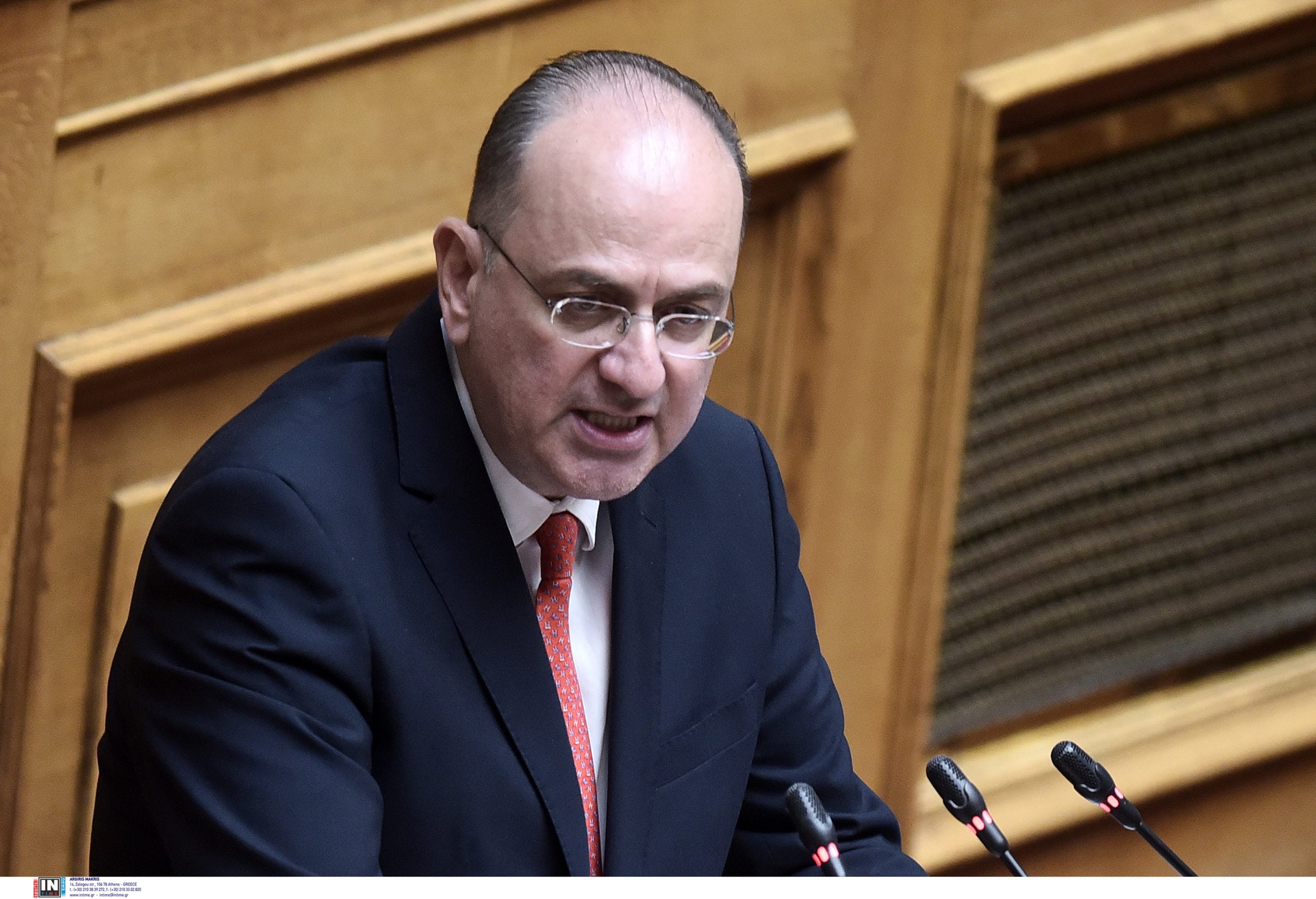 Μακάριος Λαζαρίδης: Αιχμηρή ανάρτηση για συνεργάτη του Νίκου Δένδια – «Να τον χαίρεται»