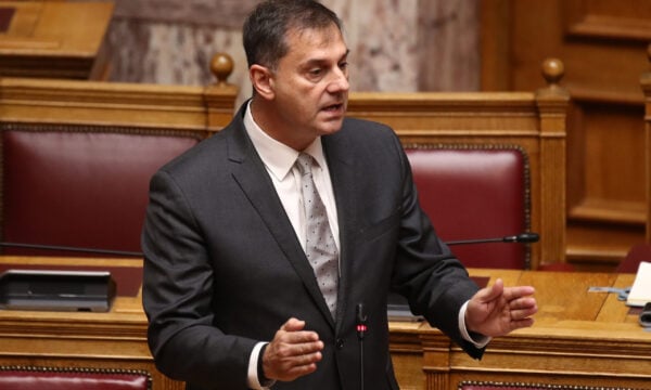Χάρης Θεοχάρης: Στη Λευκωσία για οικονομική διπλωματία και επενδύσεις