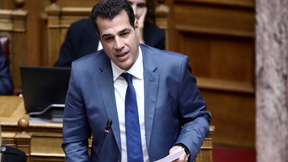 Πλεύρης: Γνωρίζω τον γιατρό που κατηγορείται για την υπόθεση Μαζωνάκη από την περιπέτεια με την υγεία μου – Δεν μου είχε προτείνει θεραπευτική αγωγή 1 Πλεύρης: Γνωρίζω τον γιατρό που κατηγορείται για την υπόθεση Μαζωνάκη από την περιπέτεια με την υγεία μου – Δεν μου είχε προτείνει θεραπευτική αγωγή