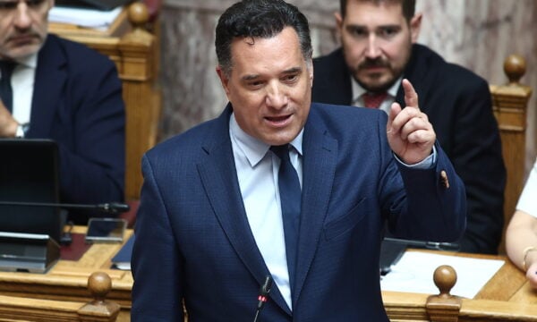 Γεωργιάδης: Με εργαλείο ΑΙ ο έλεγχος των ιδιωτικών ιατρείων – Πώς θα λειτουργεί – Σήμερα οι ανακοινώσεις