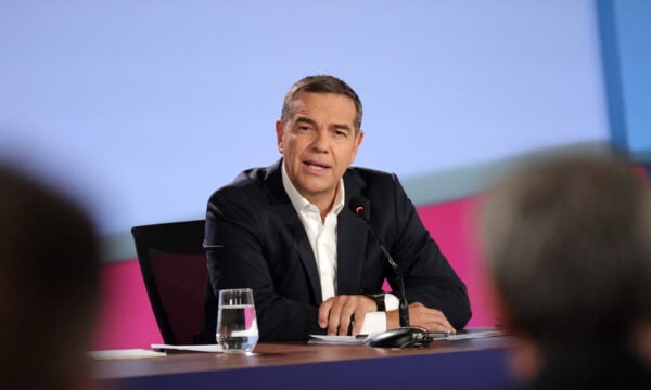 Αλέξης Τσίπρας: Η κυβέρνηση έχει 4 εργαλεία στη διάθεσή της για μείωση των τιμών στην αντλία