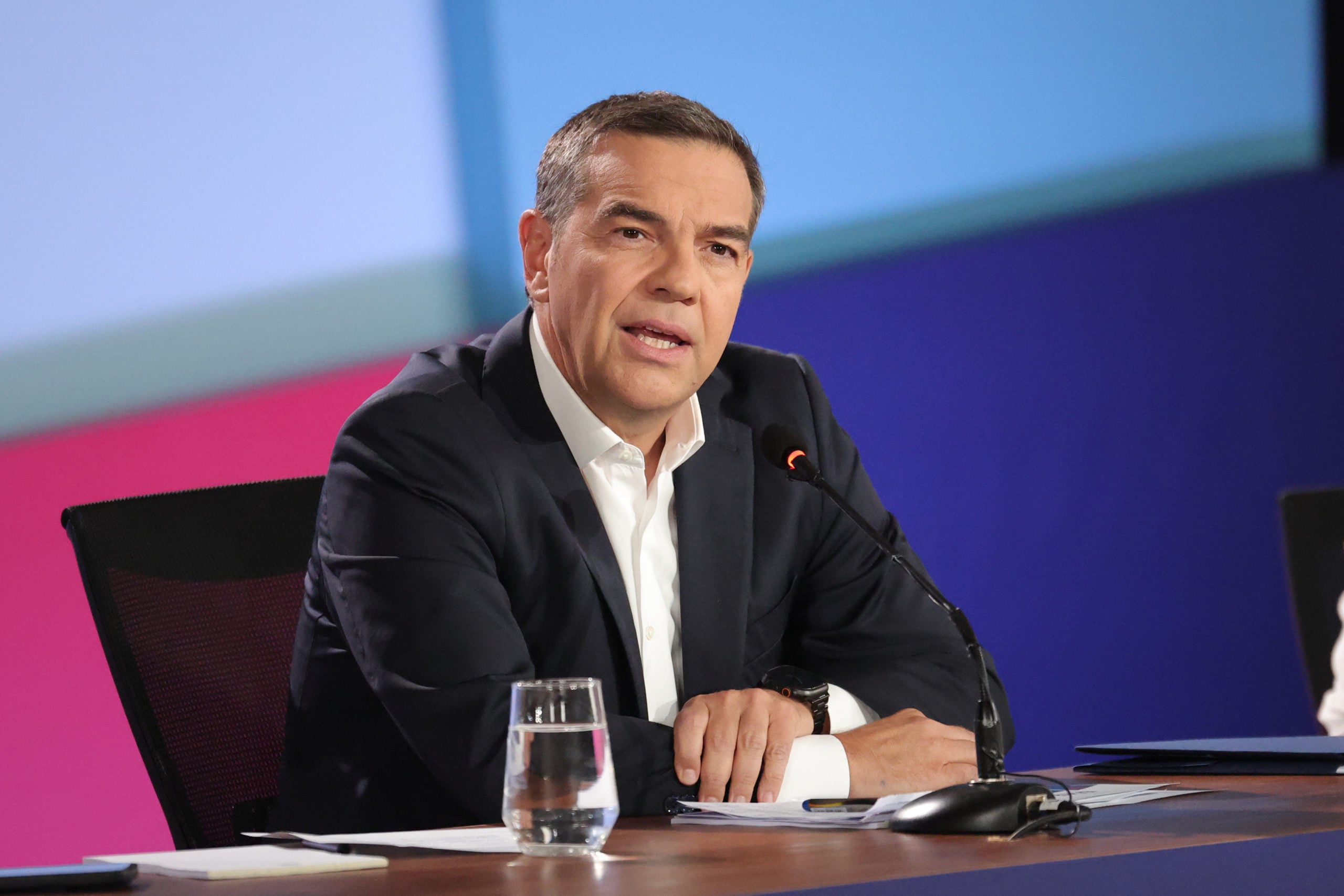 Τσίπρας: Στην 90η ΔΕΘ, «Έχουμε ένα συνεκτικό σχέδιο που μπορεί να πάει τη χώρα μπροστά – Στόχος να ηττηθεί στρατηγικά και εκλογικά ο Μητσοτάκης»