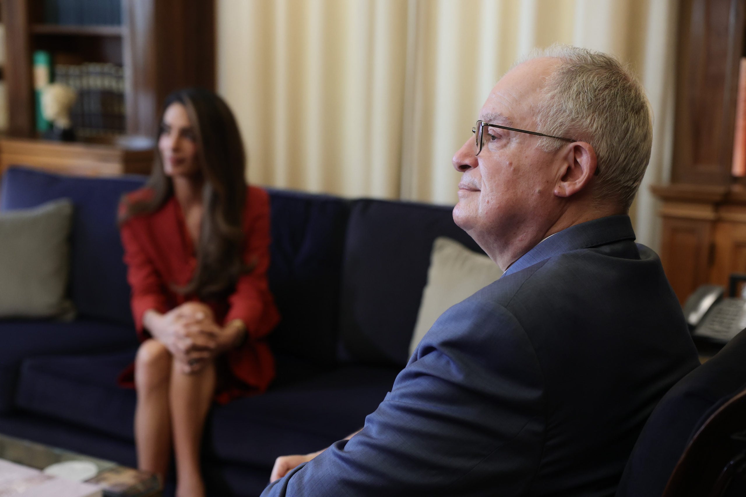 Συνάντηση Προέδρου της Δημοκρατίας με Αμάλ Αλαμουντίν -Κλούνεϊ: Στο επίκεντρο η επιστροφή των γλυπτών του Παρθενώνα – ΦΩΤΟ 10 Συνάντηση Προέδρου της Δημοκρατίας με Αμάλ Αλαμουντίν -Κλούνεϊ: Στο επίκεντρο η επιστροφή των γλυπτών του Παρθενώνα – ΦΩΤΟ